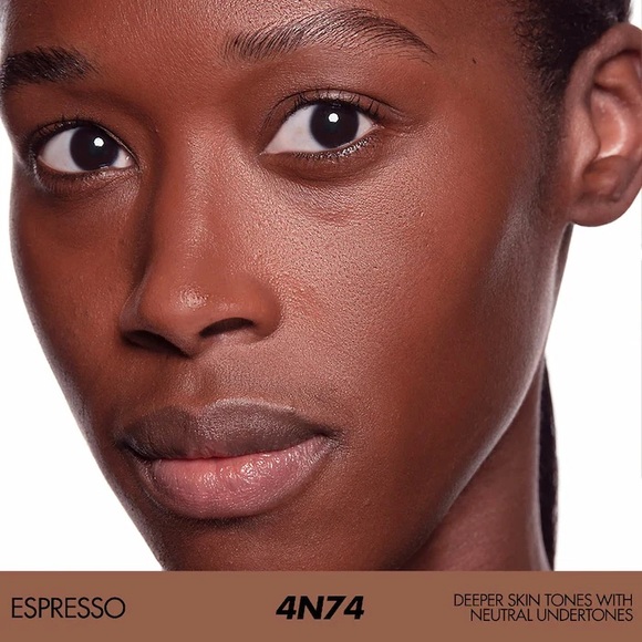 Makeup Forever HD Skin Matte Velvet Undetectable Blurring Powder Foundation - Picture 3 of 9